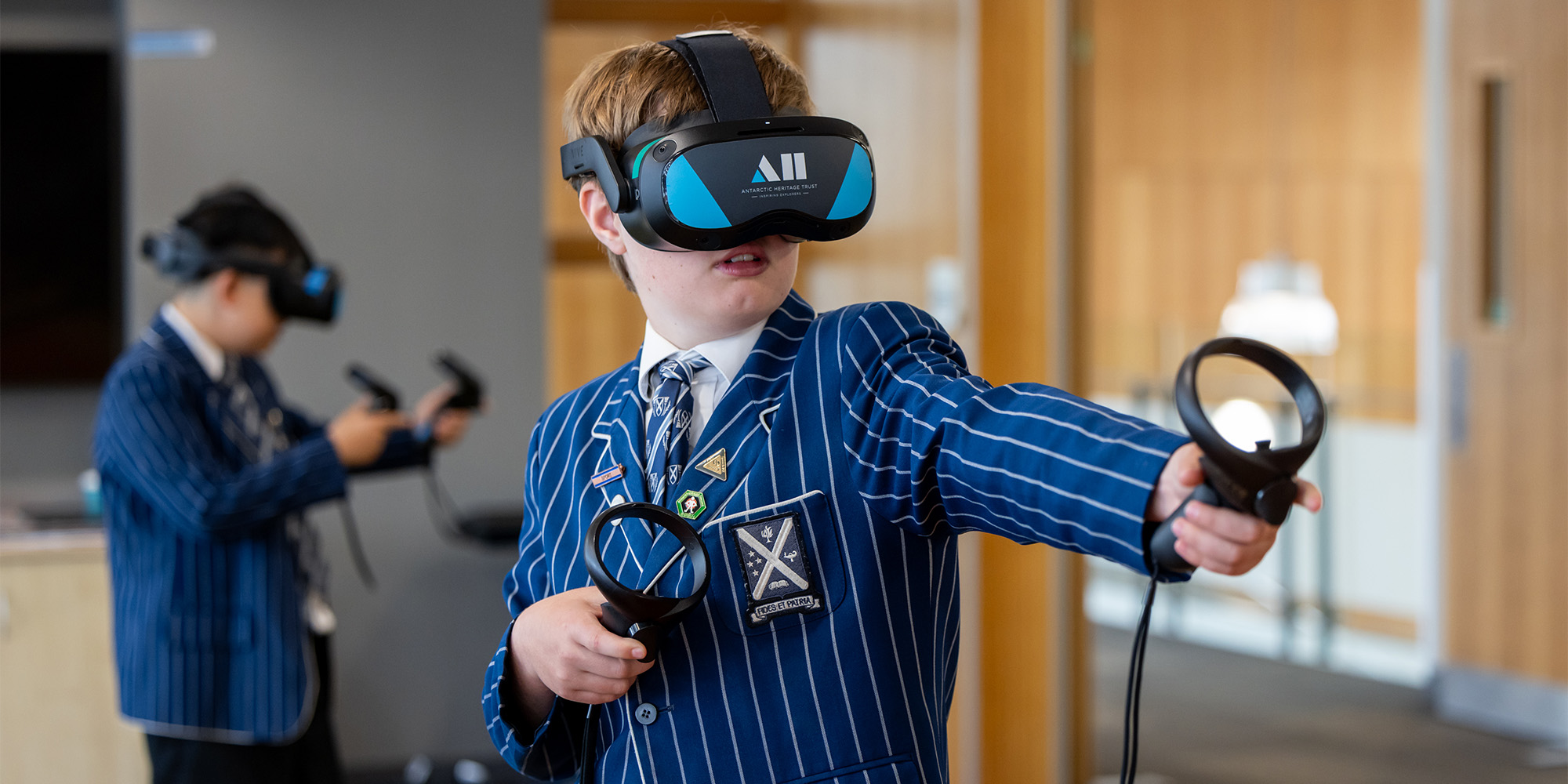 251113 AntarcticVR 2S5A9580