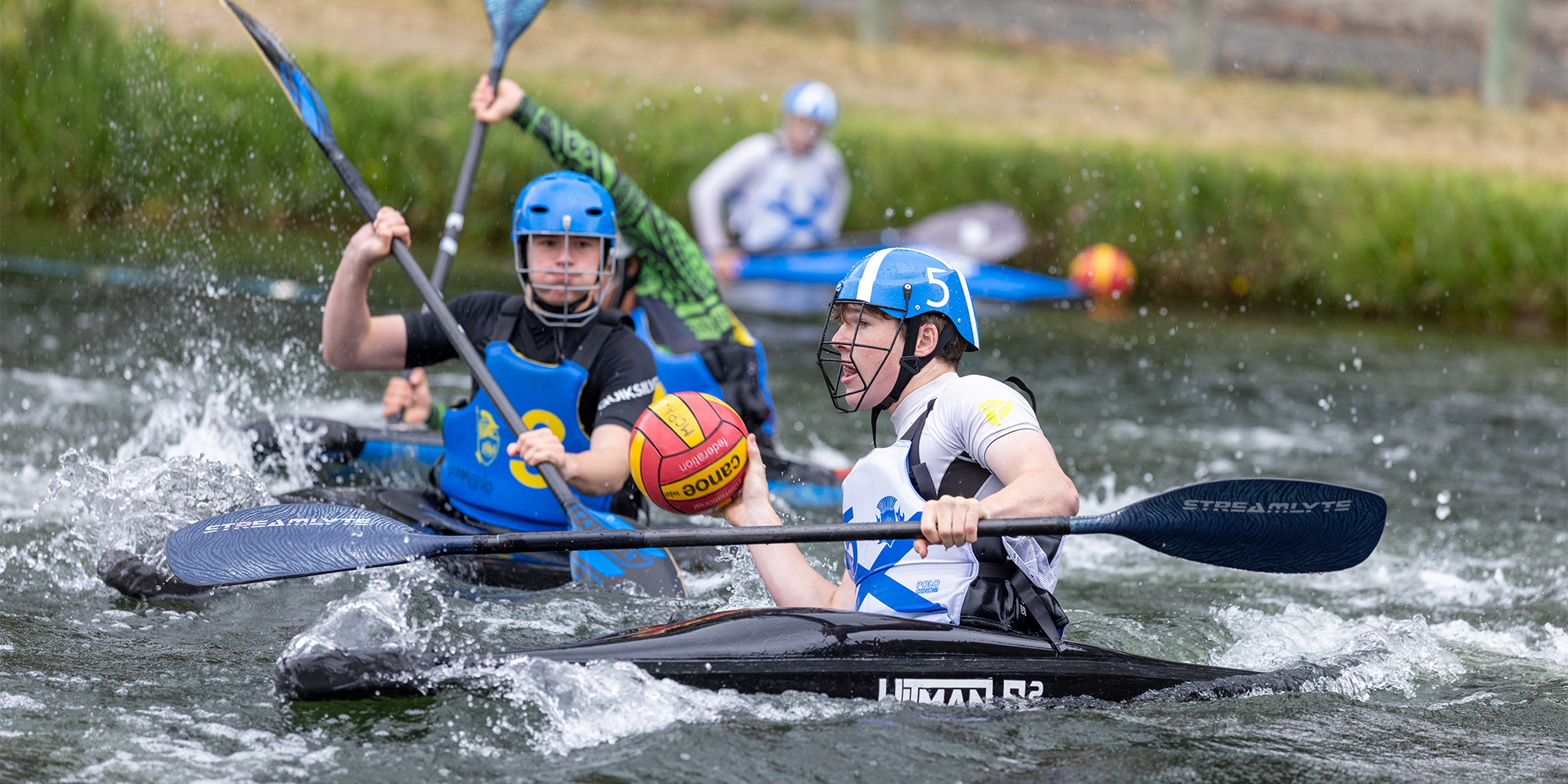 251205 CanoePoloFinal 20251203 2S5A8086