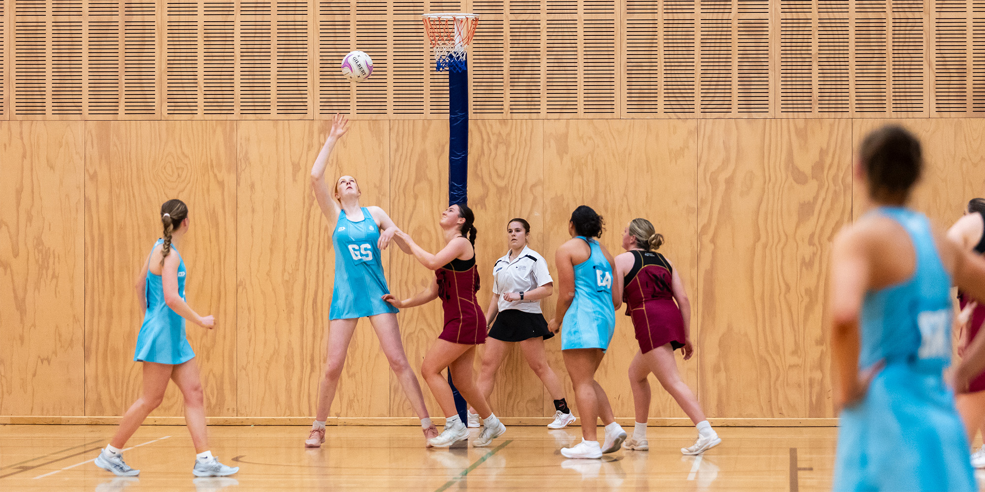 260814 NetballSemi final 0A6A8675