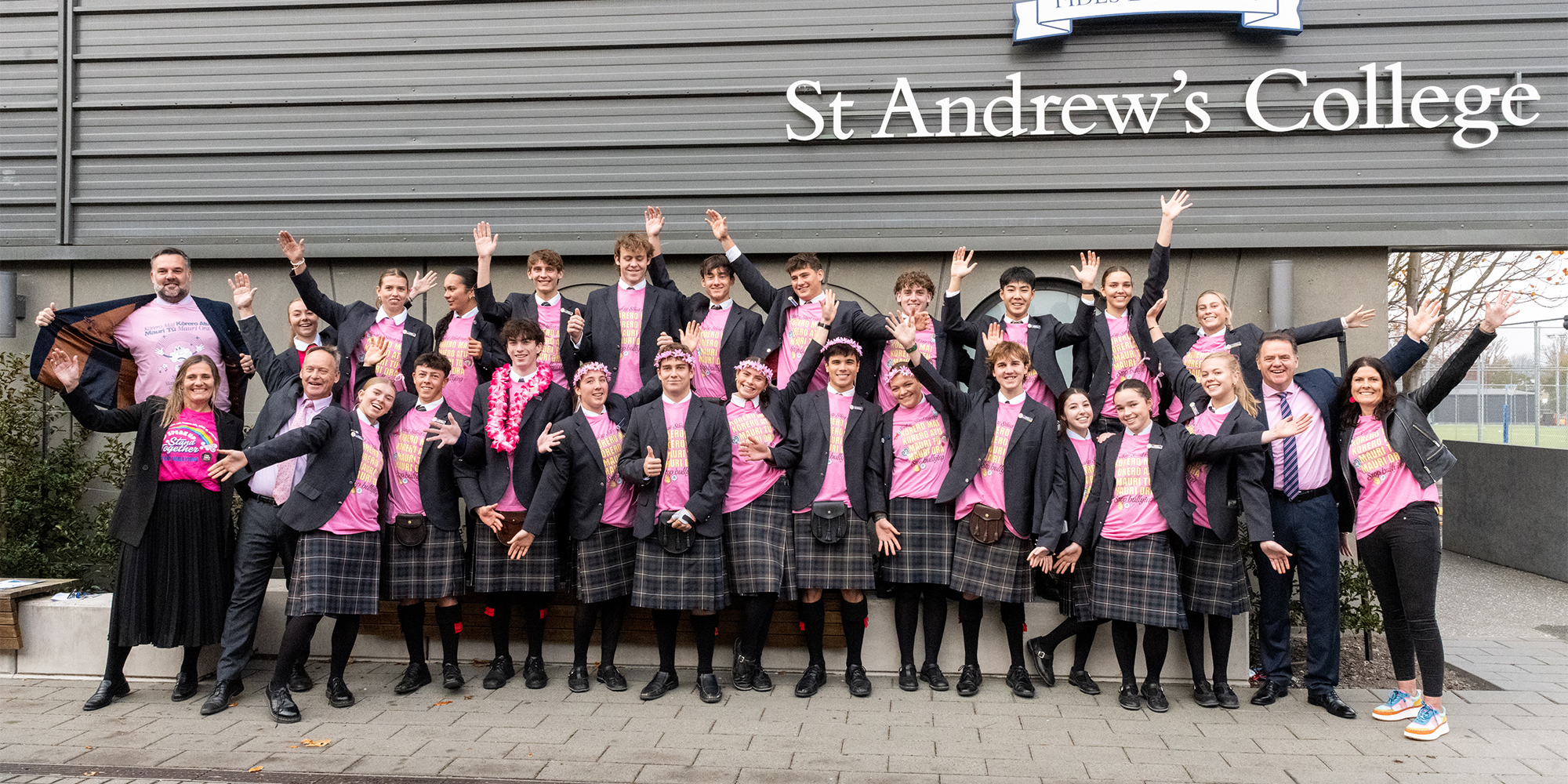 260515 PinkShirtDay 0AA 5296