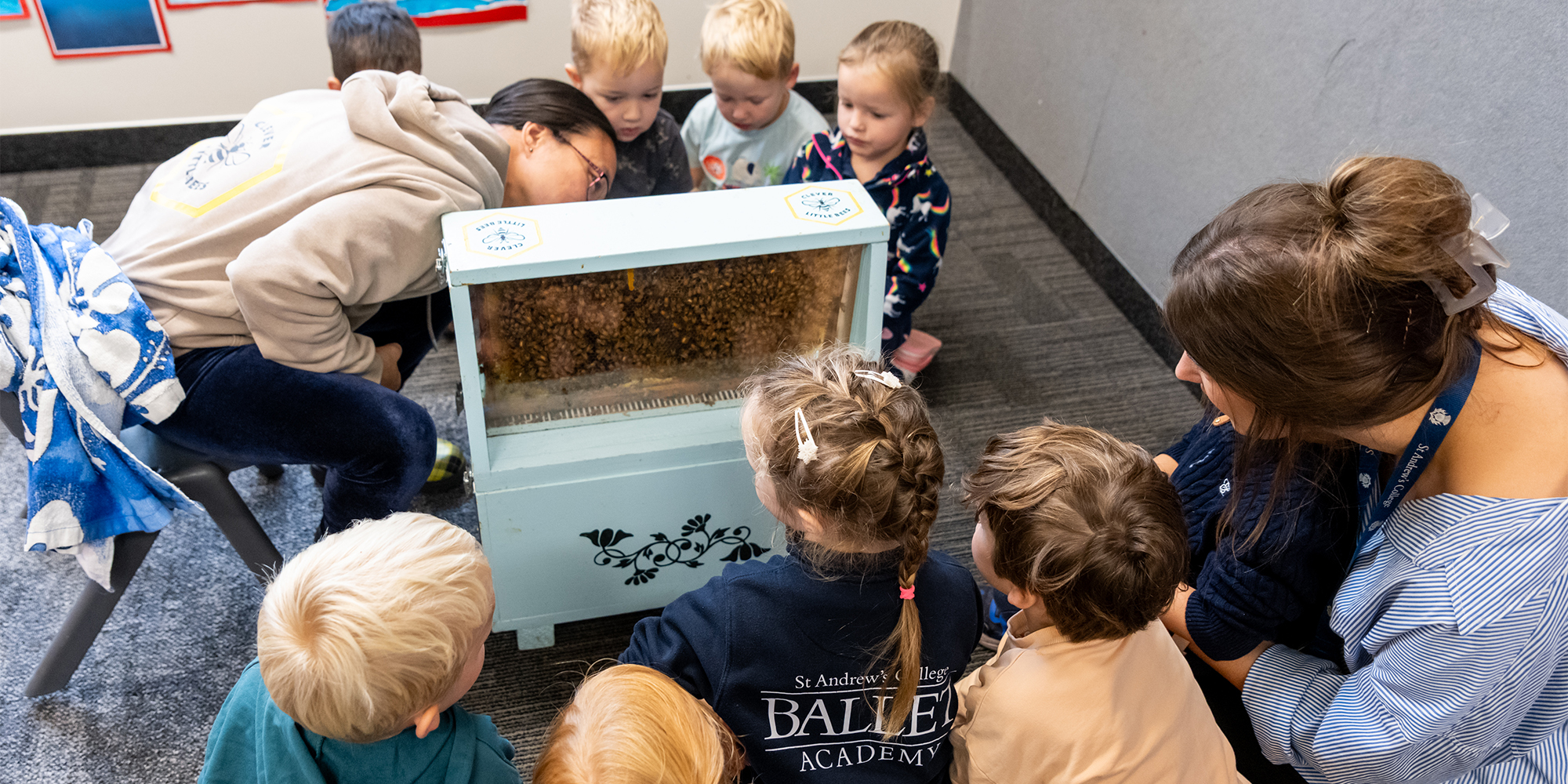 260327 PreschoolBees 0AA 3497